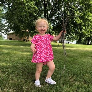 Vineyard vines One piece